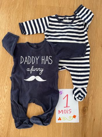 Pyjama 1 mois moustache