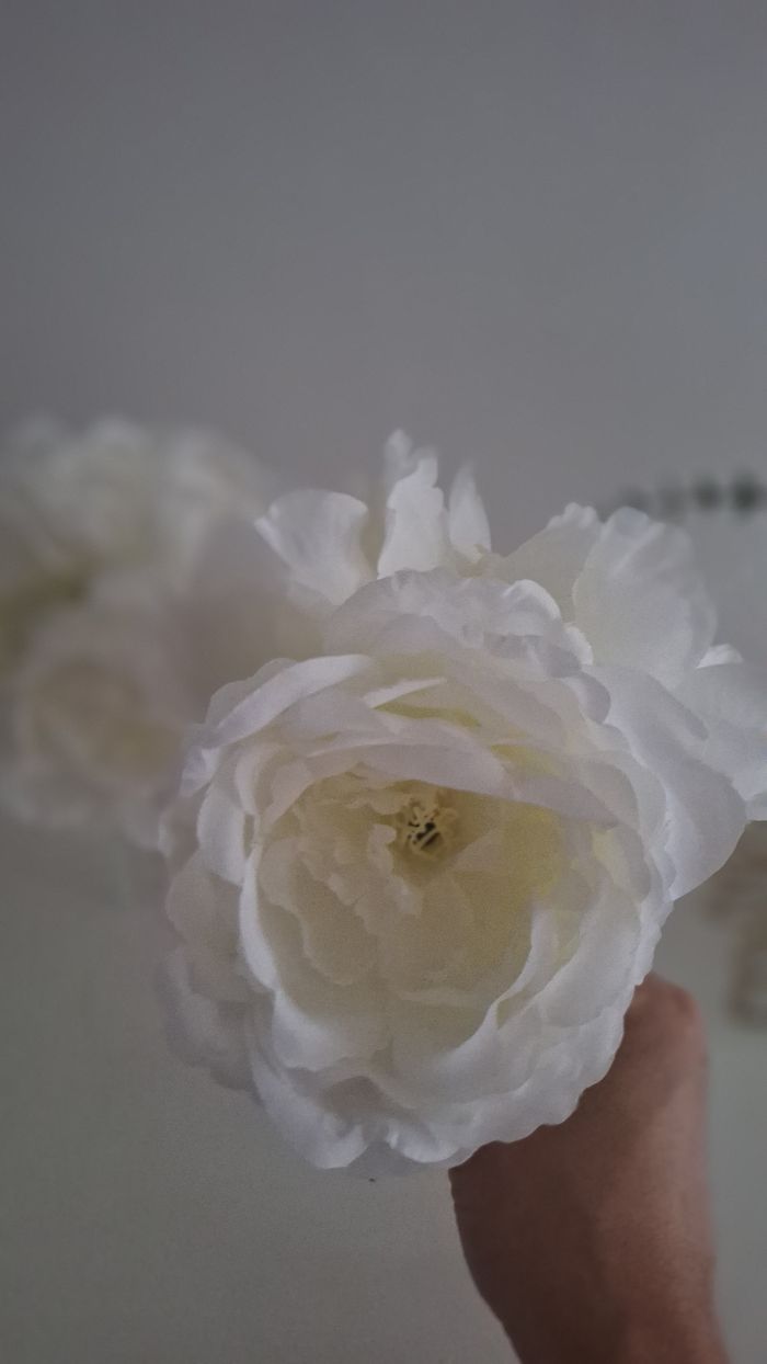 Lot de 2 vases avec bouquets de pivoine blanc - photo numéro 3