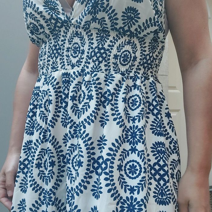 Magnifique robe neuve taille L - photo numéro 2