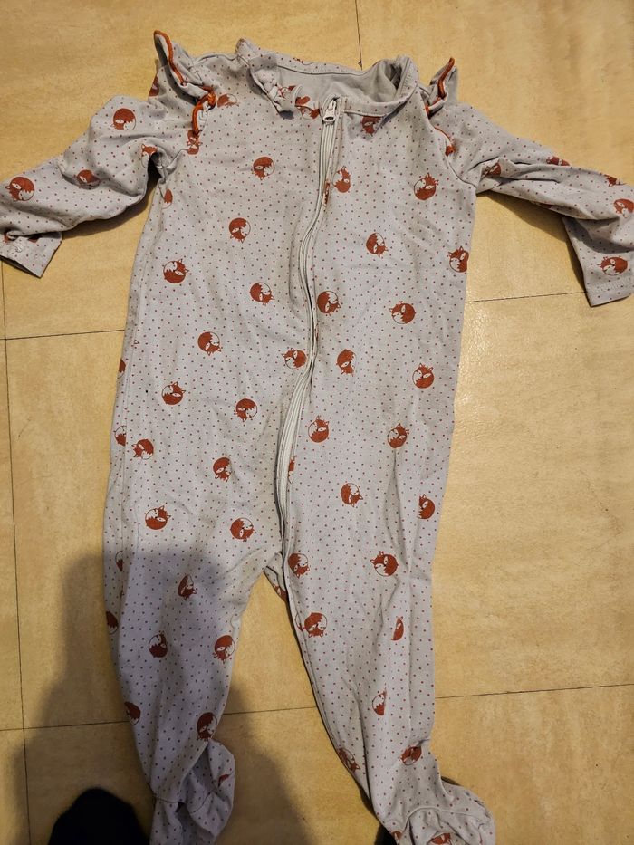 Vêtements bébé 18 mois - photo numéro 5