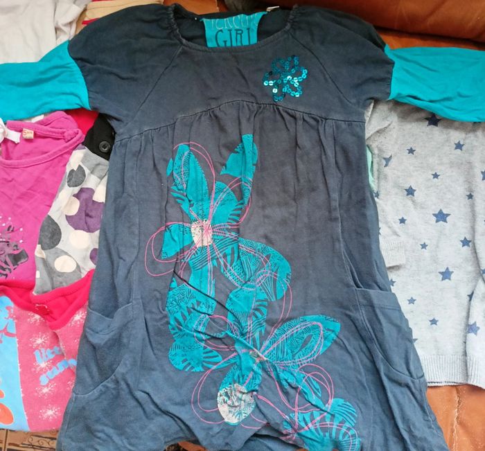 Lot de 16 vêtements fille automne hiver 5 ans - photo numéro 10