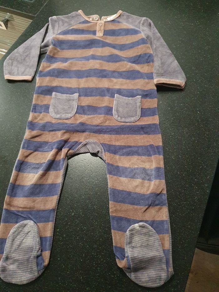 Pyjamas bébé
