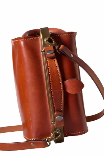 Sac vintage en cuir – style rétro Bon état