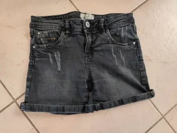 Short jean