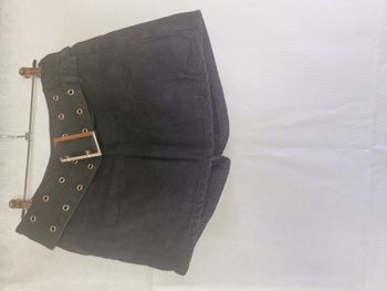 Jupe short 32 Pimkie Noir grande ceinture amovible à œillets métalliques