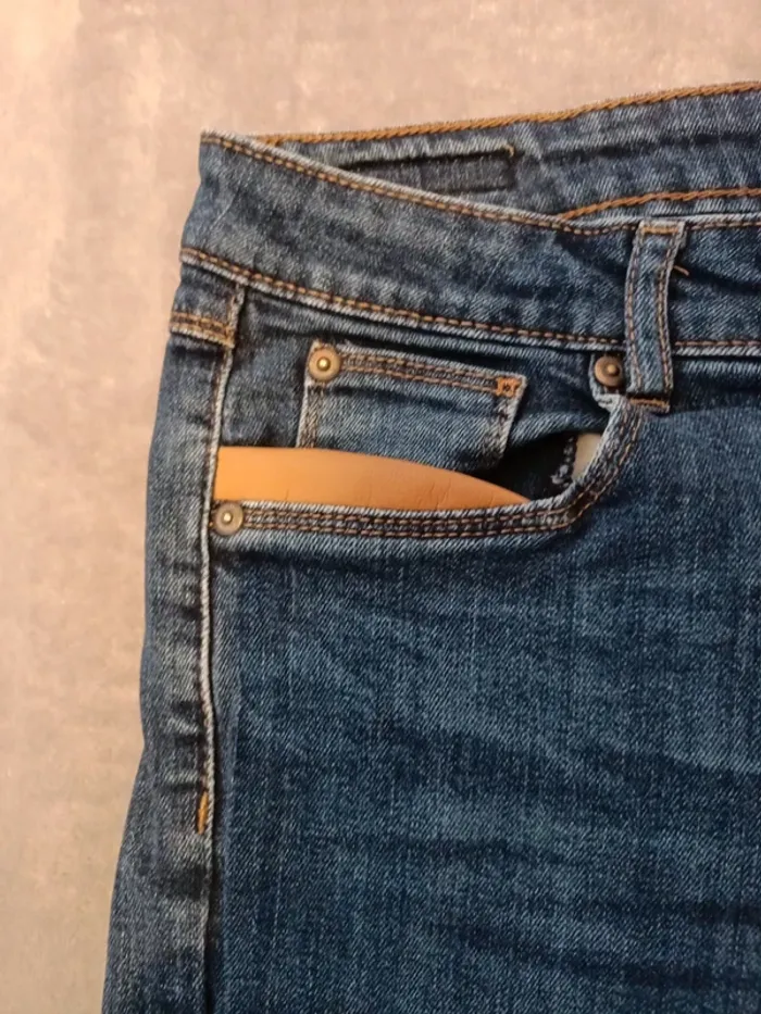 Jean taille 40 - photo numéro 2