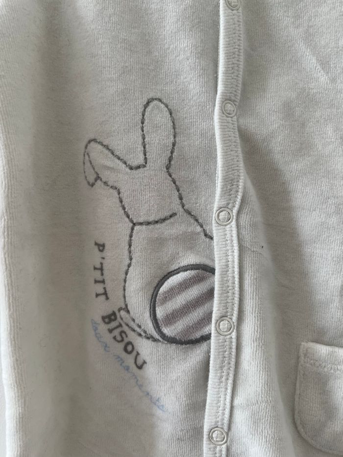 Pyjama blanc - photo numéro 2