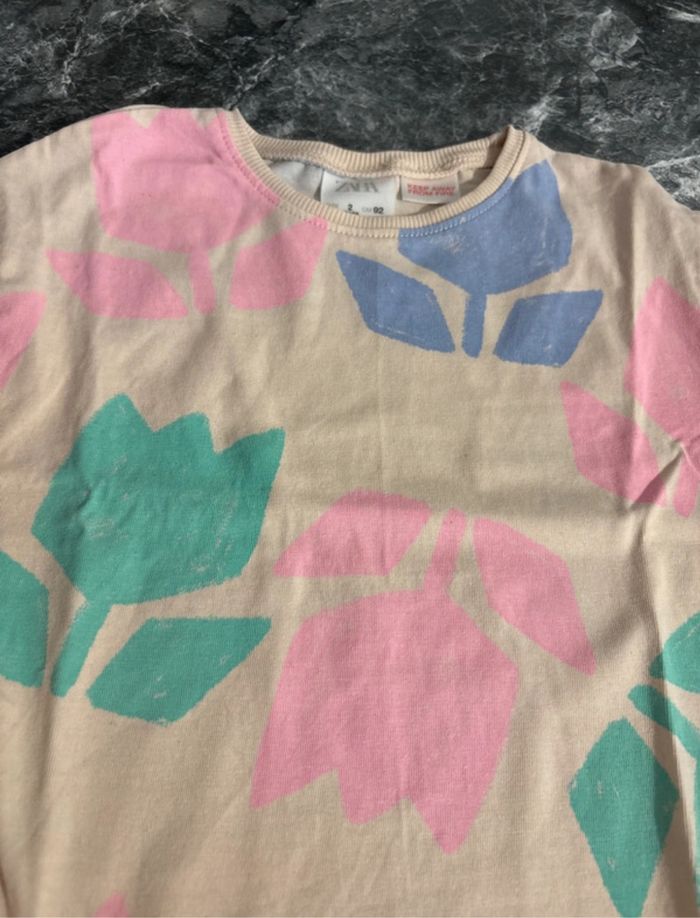T-shirt fleurs - photo numéro 3