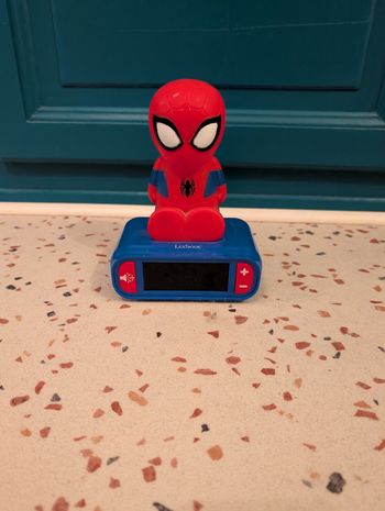 Réveil veilleuse spiderman