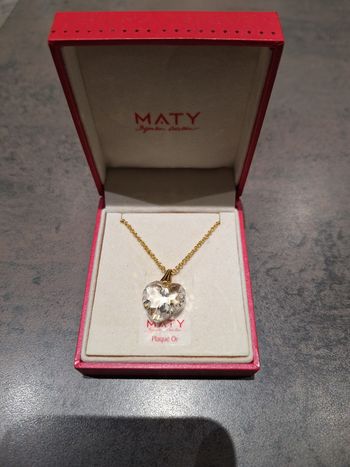 Collier NEUF plaque or 