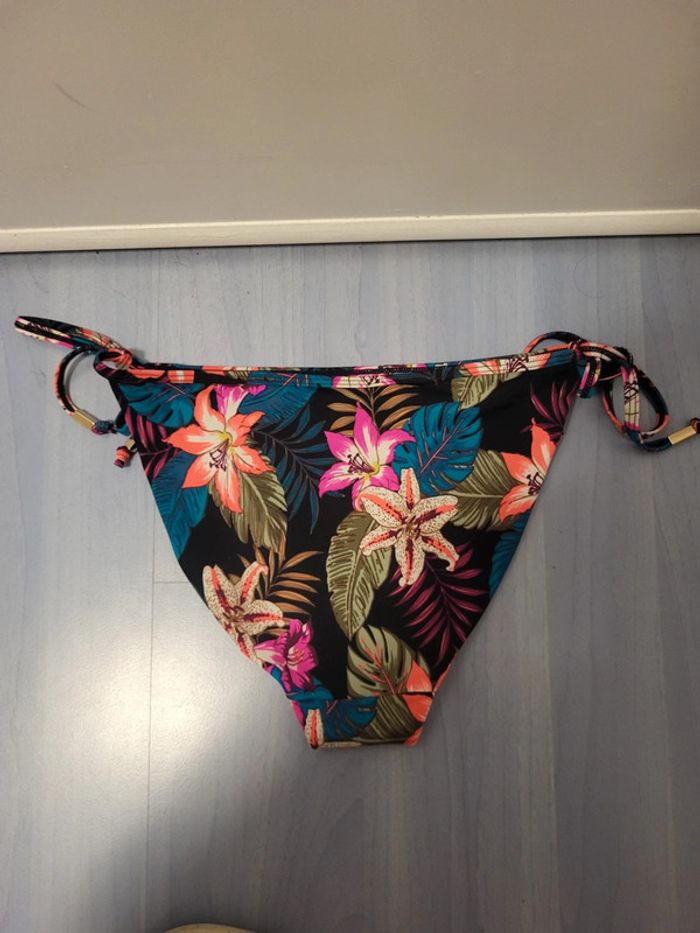Magnifique culotte de maillot de bain - photo numéro 3