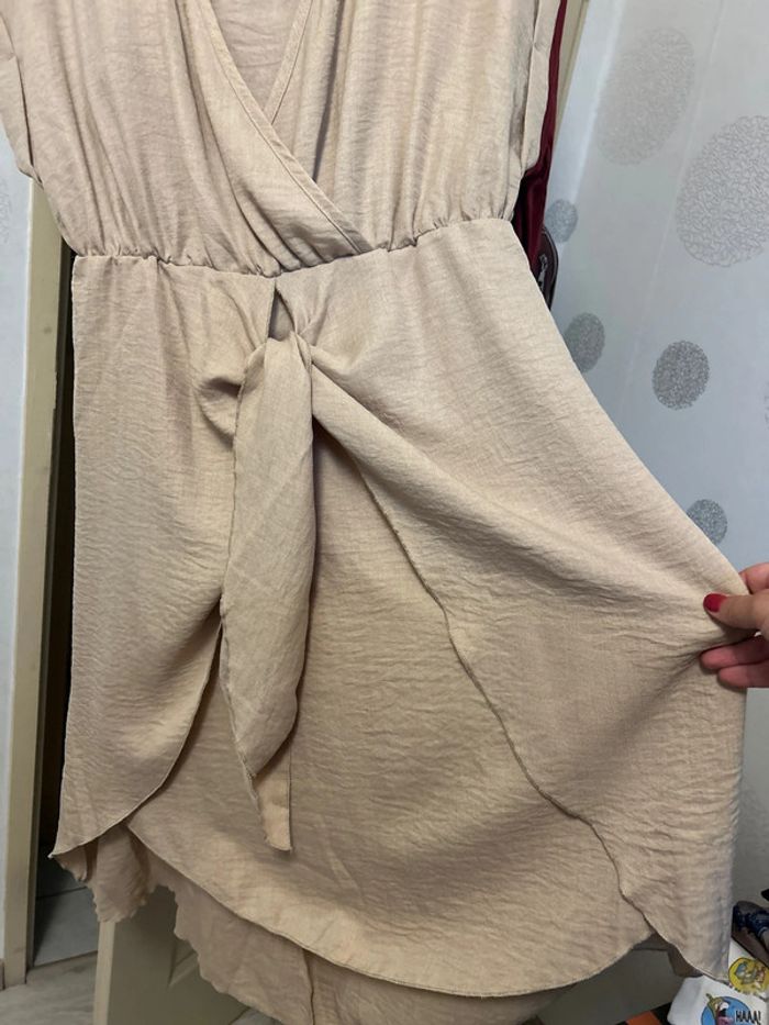Robe femme - photo numéro 2