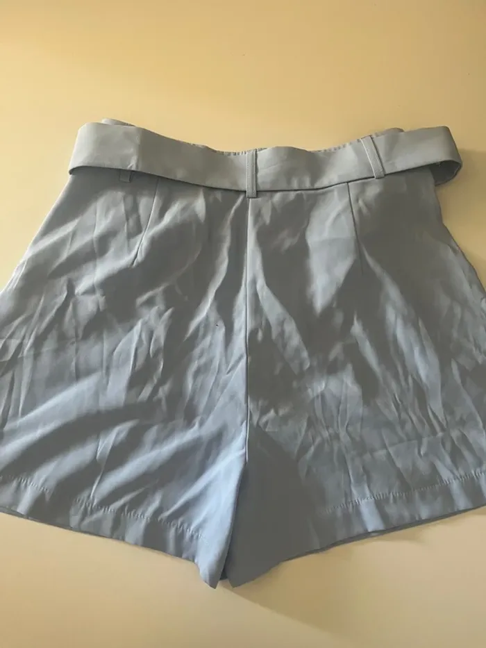 Short habille taille haute avec ceinture - Neuf - Taille 40 🦋 - photo numéro 5