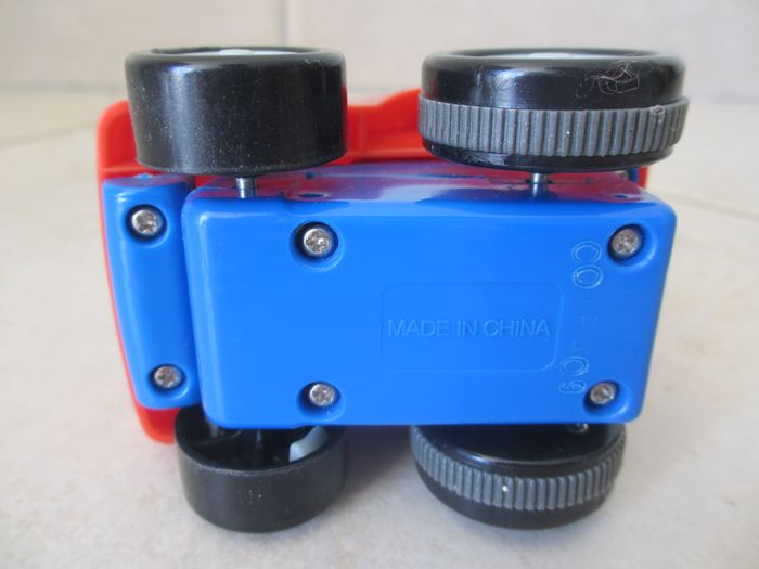 Voiture à friction Press and Go - photo numéro 5