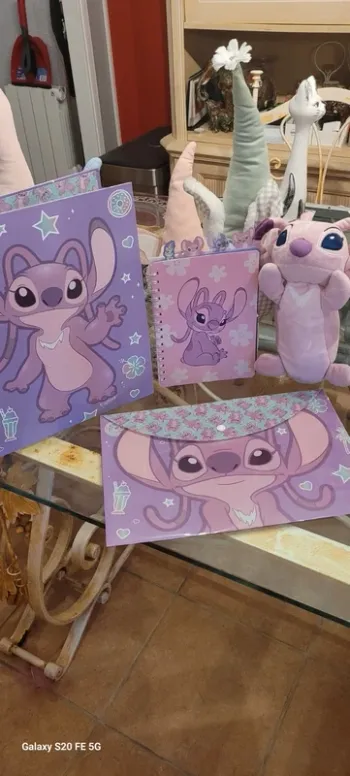 Lot articles scolaires Angel Disney