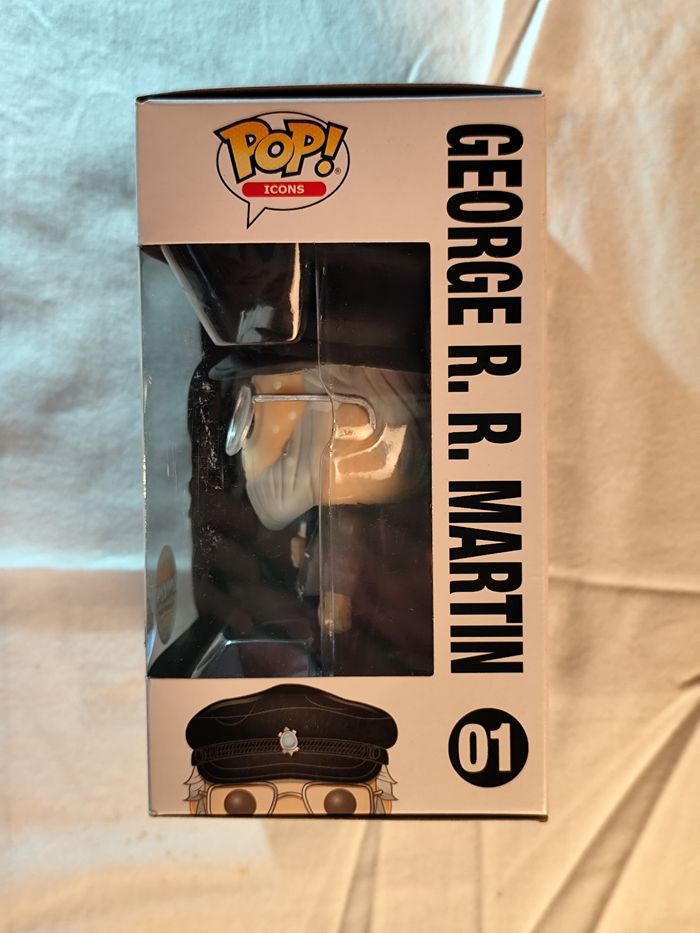 Figurine Funko Pop George R.R. Martin 01 Game of Thrones Spécial Édition Comicon - photo numéro 3