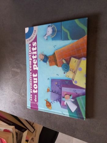 Livre + CD. Les premières comptines des tout petits