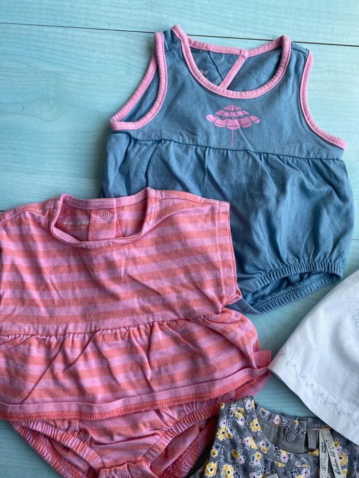 Lot de vêtements été fille 1 mois - photo numéro 3