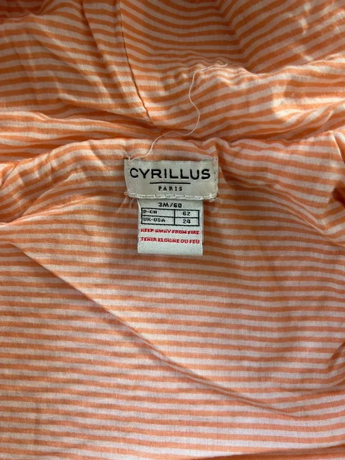 Très joli manteau cyrillus 3 mois parfait état - photo numéro 5