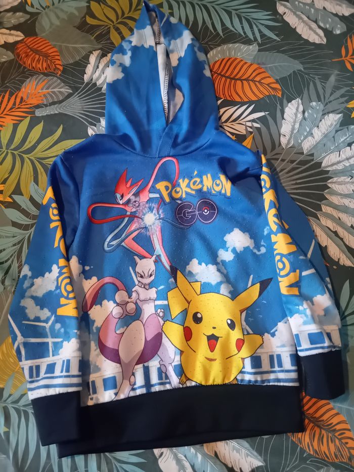 🟡 Sweat à capuche Pokémon GO garçon