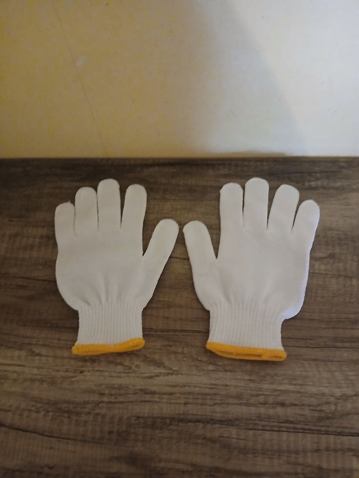 Gants pour jardinage ou bricolage neuf - photo numéro 2