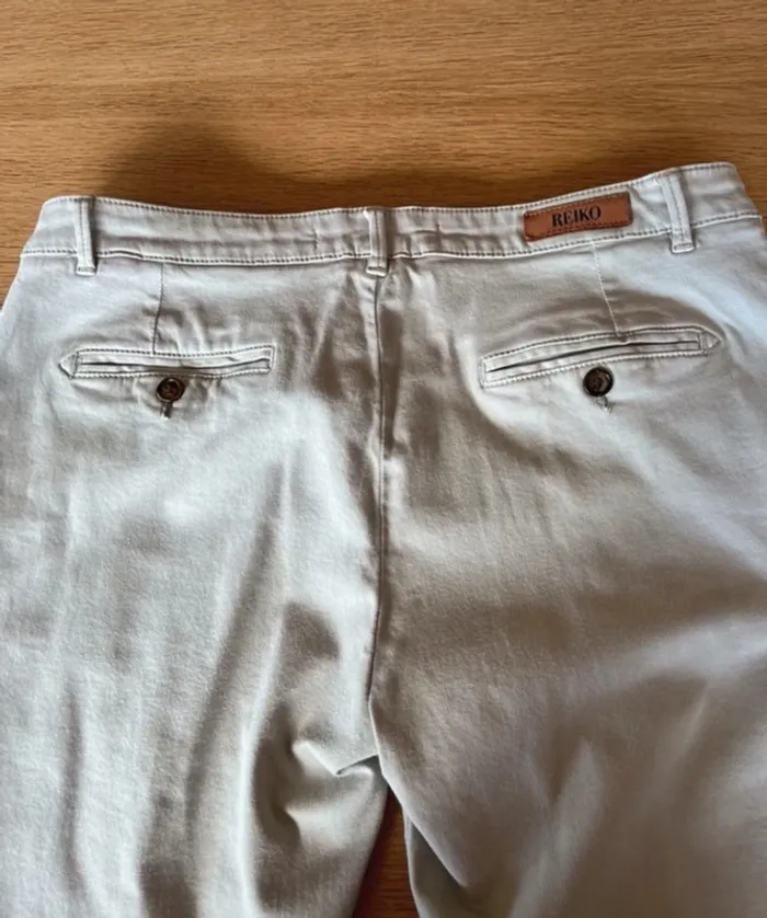 Superbe pantalon chino Reiko taille L - photo numéro 4