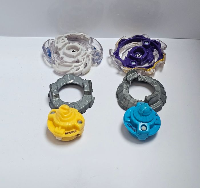 Lot Toupies Beyblade Burst - photo numéro 3