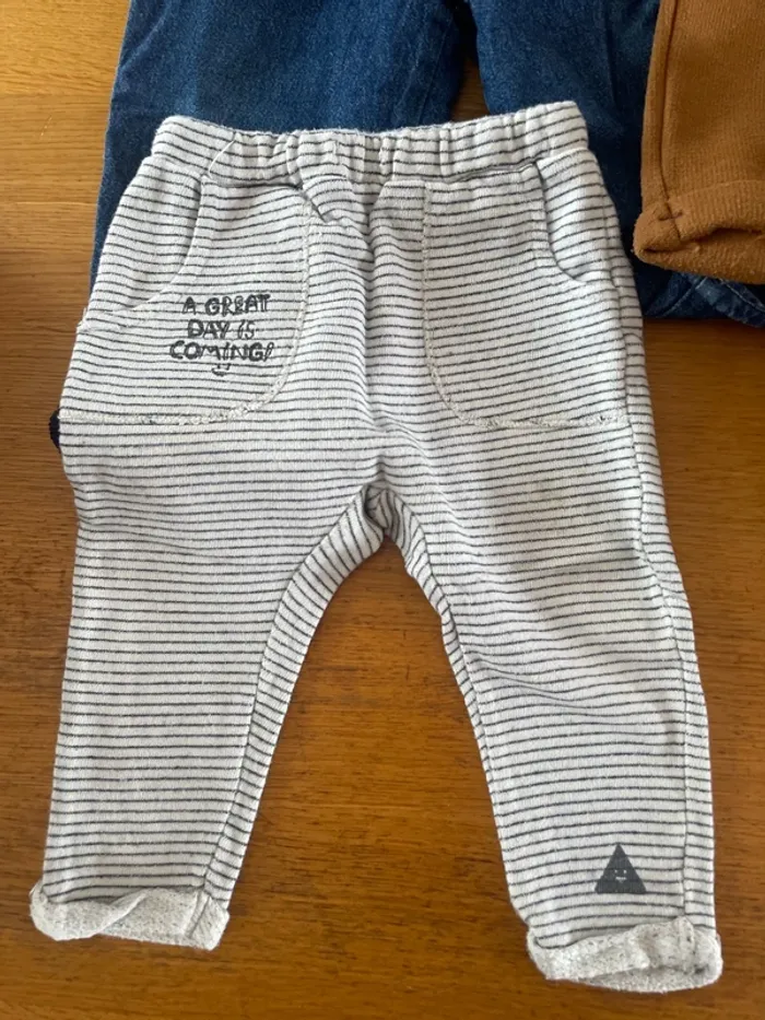 Lot 4 pantalons 18 mois - photo numéro 2