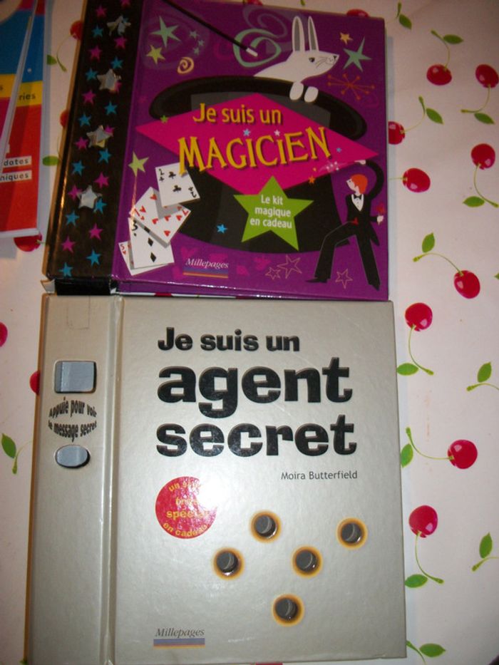 je suis un magicien et je suis un agent secret