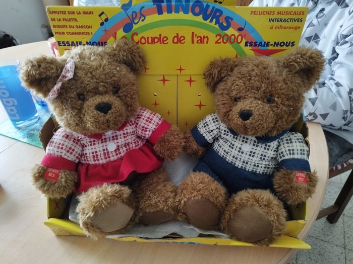 Peluche couple les tinours