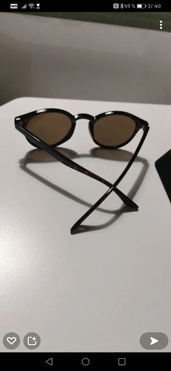 Lunette de soleil femme - photo numéro 2