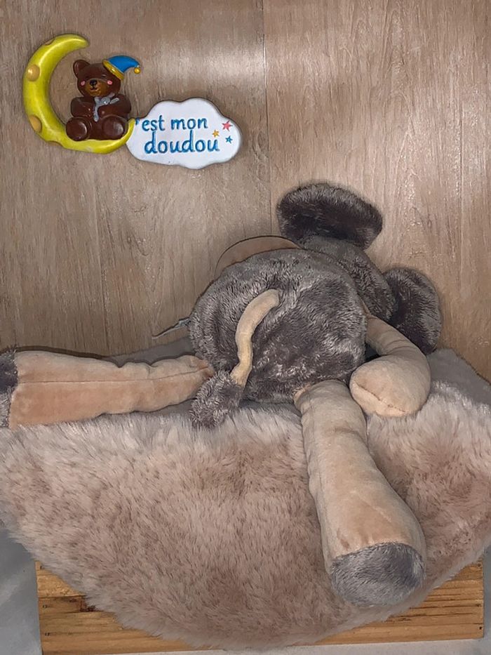MR156 doudou mammouth 🦣 Moulin Roty - photo numéro 2