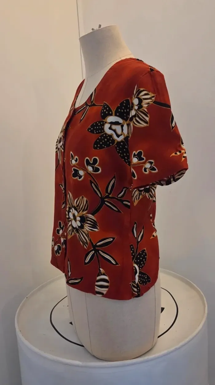 Chemisier vintage Burton fleuri rouge brique – taille 40 - photo numéro 3