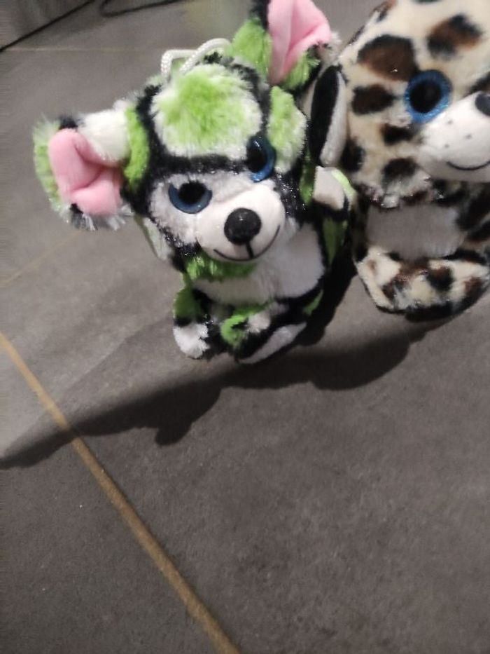 2 peluches neuves toute douce