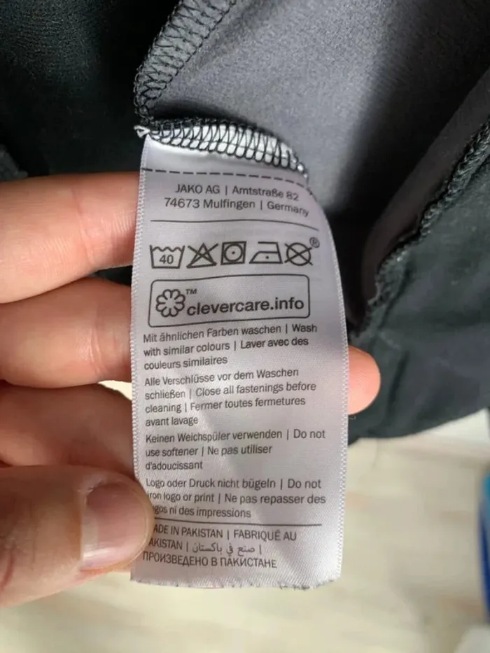 Zipper à capuche noir football taille L - photo numéro 9