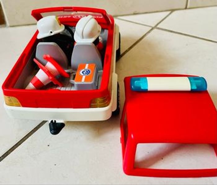 Playmobil - pompiers - voiture, remorque et bateau - photo numéro 7