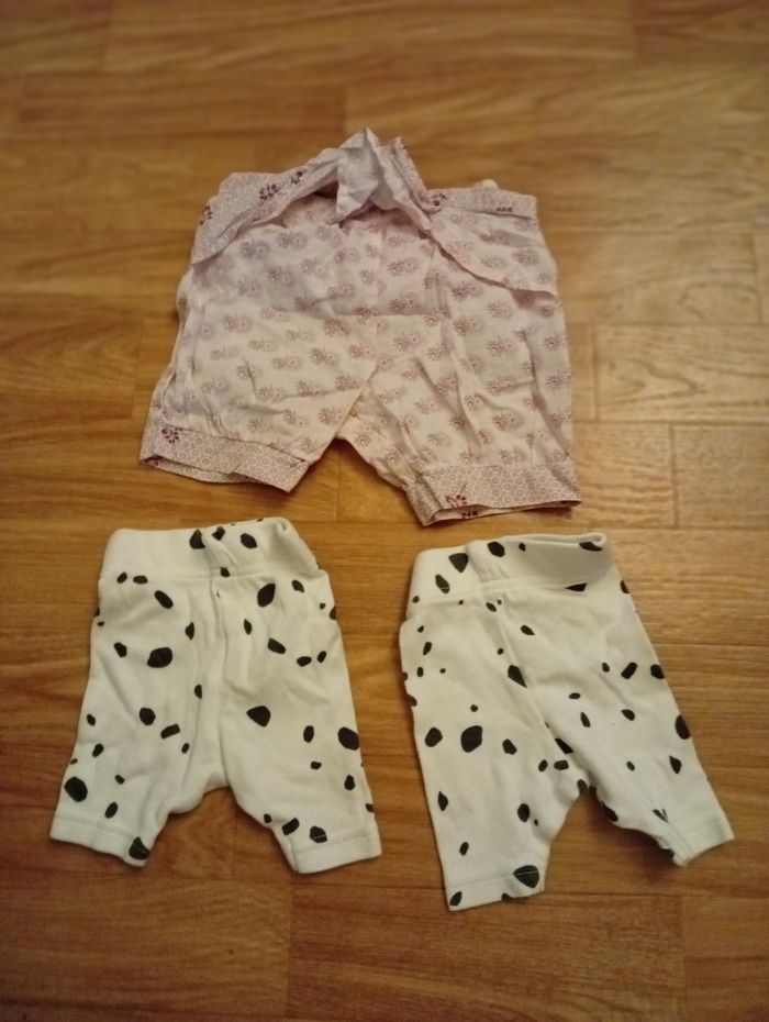 Lot vêtements naissance - 1 mois (35 pièces) - photo numéro 8