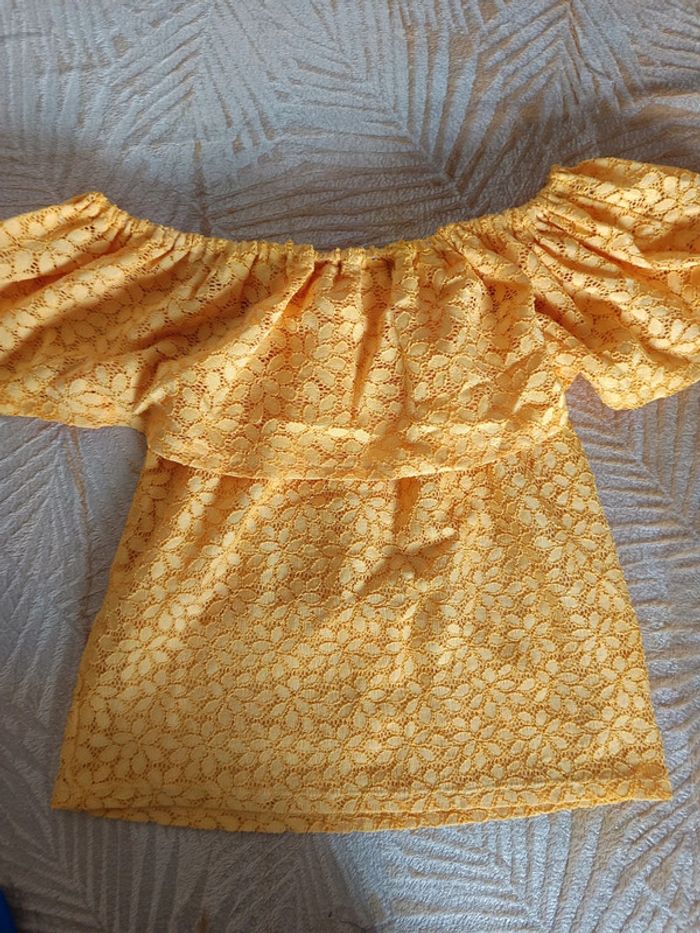 Haut fleur jaune - photo numéro 4