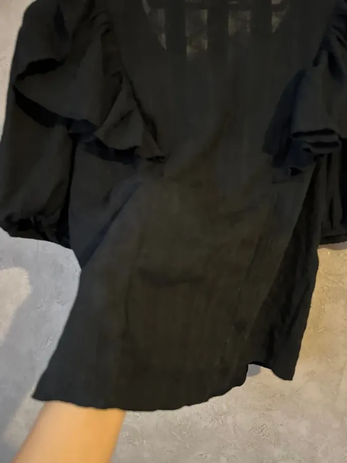 Top ma go taille XS noir - photo numéro 11