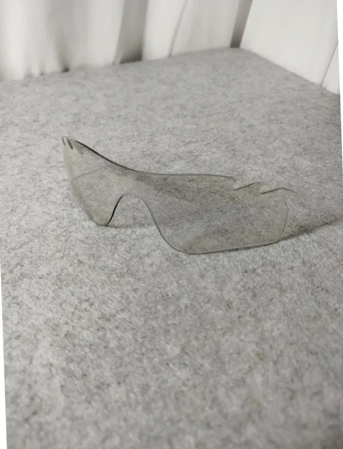 Lunettes Oakley Radar Ev path - Personnalisables - Housse - Verre transparent - Valeur 214€ - photo numéro 10