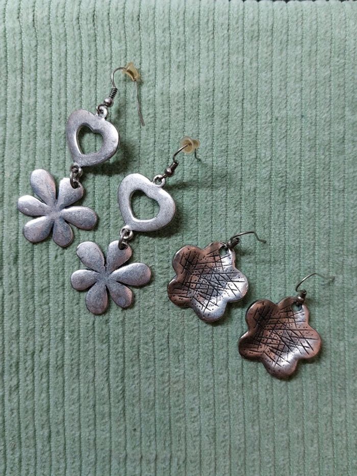 Lot de 2 paires de boucles d'oreilles