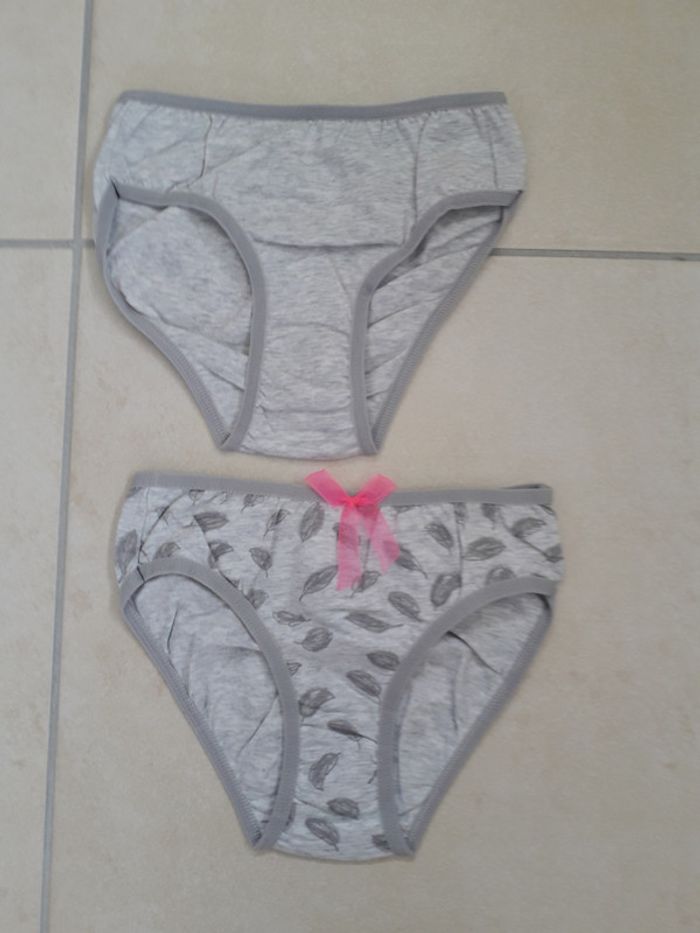 Lot 2 slips - 12 ans