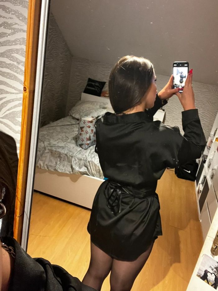 Corset noir à strass - photo numéro 3
