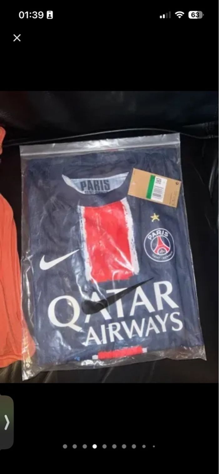 Maillot de foot PSG officiel étoile collector rare - photo numéro 1