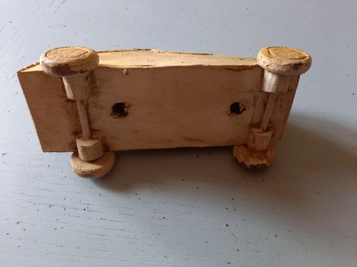 Voiture de course ,déco en bois - photo numéro 4