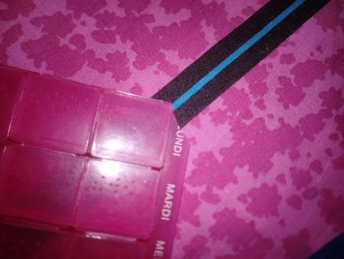 Plaquette semainier pour médicaments - photo numéro 3