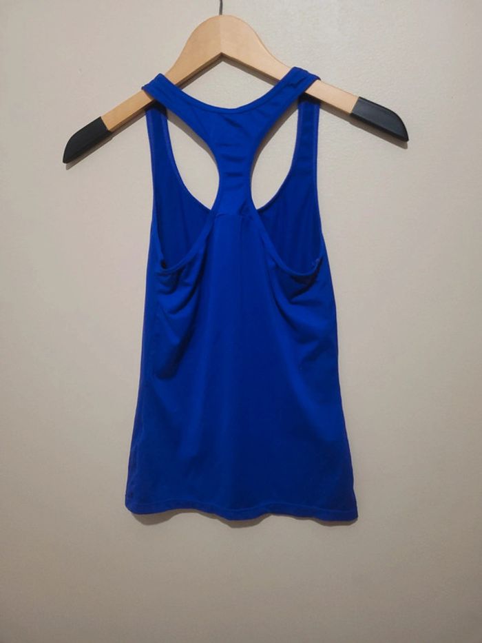 T shirt sport domyos Taille 34 - photo numéro 2