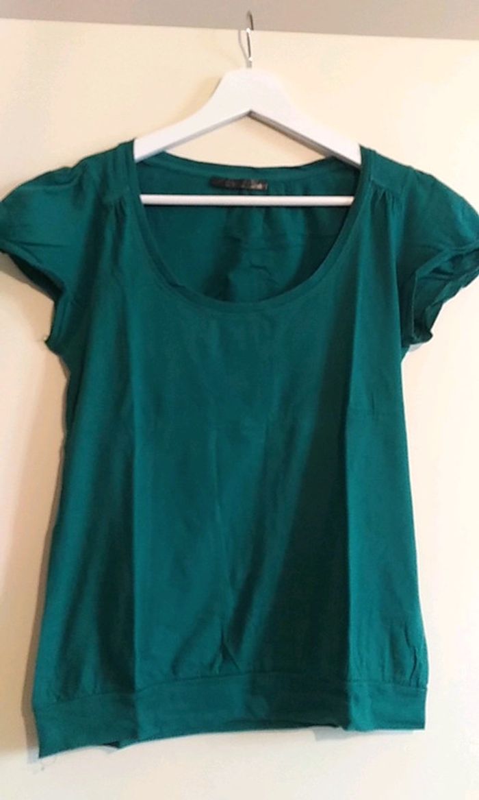 Haut manches courtes