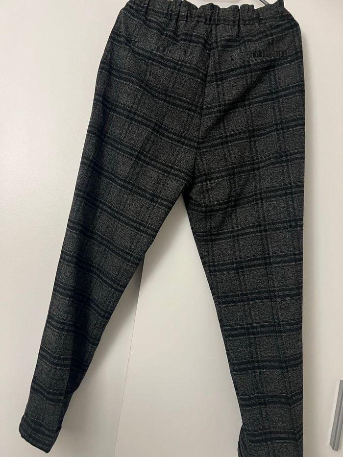 Pantalon carotte à carreaux gris foncé Camaieu - photo numéro 5