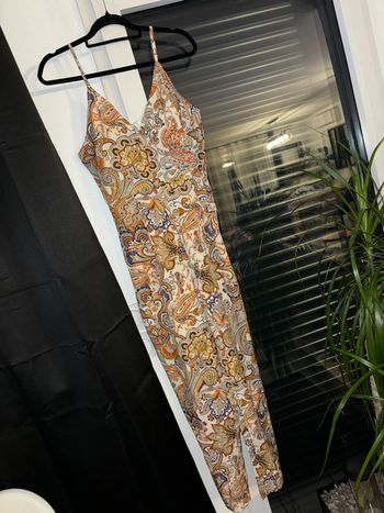 Combinaison pantalon neuve jamais porté taille L